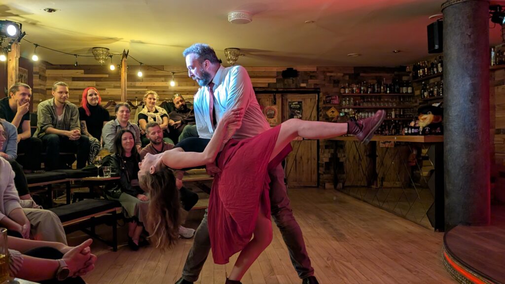 The Rhyming Rogues in Wait, What Is This? at Heldeke! during Tallinn Fringe 2026.